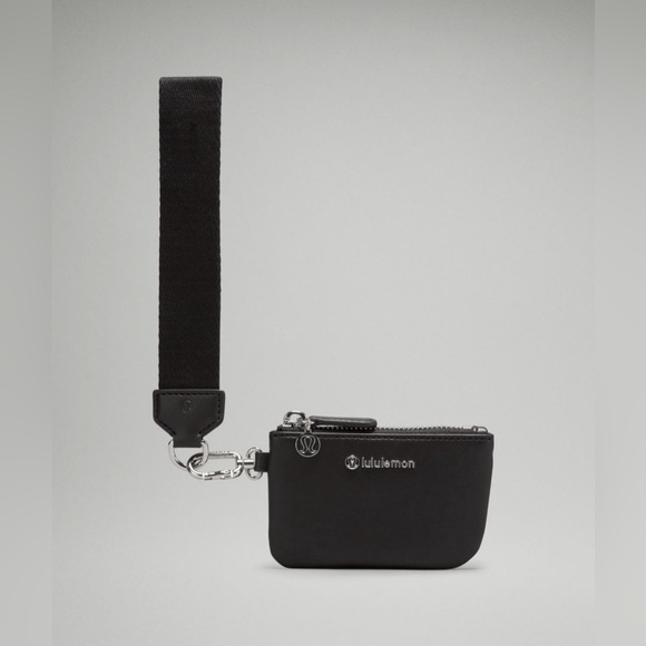 Lululemon Dual Pouch Wristlet Cactus Material - Picture 4 of 12